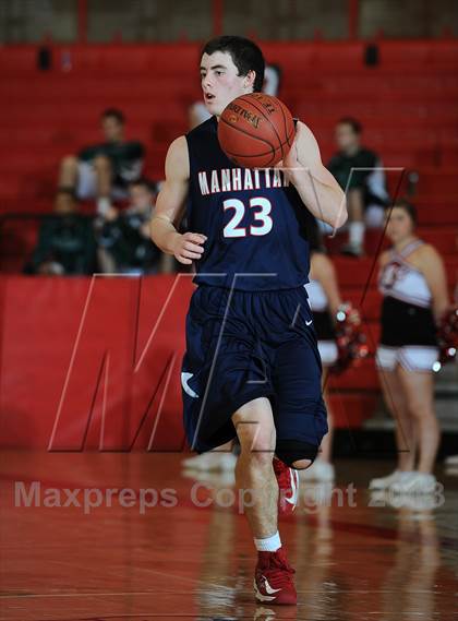 Thumbnail 1 in Maize vs. Manhattan (McPherson Invitational) photogallery.