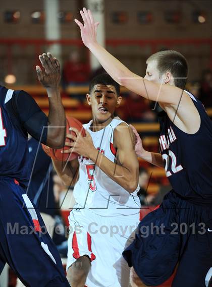 Thumbnail 2 in Maize vs. Manhattan (McPherson Invitational) photogallery.