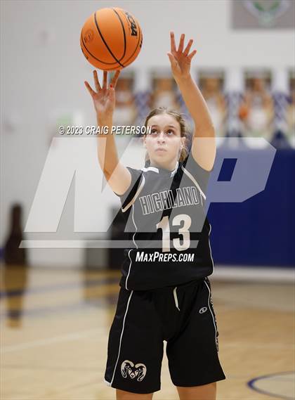 Thumbnail 3 in Highland @ Ridgeline photogallery.