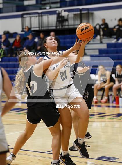 Thumbnail 3 in Highland @ Ridgeline photogallery.