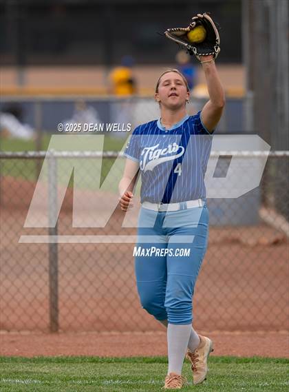 Thumbnail 1 in Round Valley @ Kingman Academy (AIA 2A Quarterfinal)  photogallery.