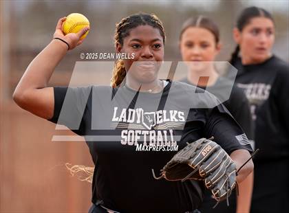 Thumbnail 1 in Round Valley @ Kingman Academy (AIA 2A Quarterfinal)  photogallery.