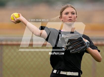 Thumbnail 1 in Round Valley @ Kingman Academy (AIA 2A Quarterfinal)  photogallery.