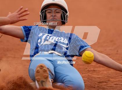 Thumbnail 3 in Round Valley @ Kingman Academy (AIA 2A Quarterfinal)  photogallery.