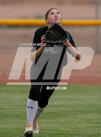 Thumbnail 2 in Round Valley @ Kingman Academy (AIA 2A Quarterfinal)  photogallery.