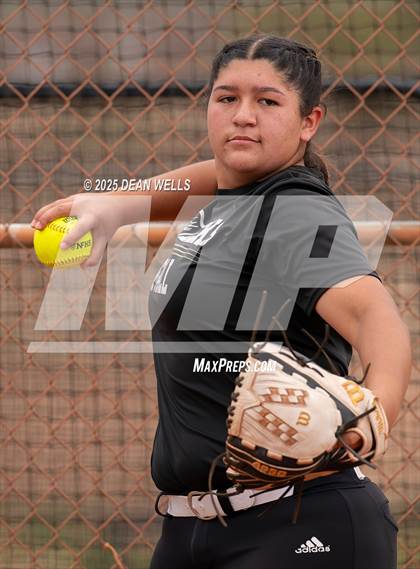 Thumbnail 2 in Round Valley @ Kingman Academy (AIA 2A Quarterfinal)  photogallery.