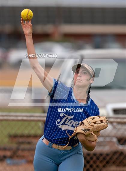 Thumbnail 2 in Round Valley @ Kingman Academy (AIA 2A Quarterfinal)  photogallery.