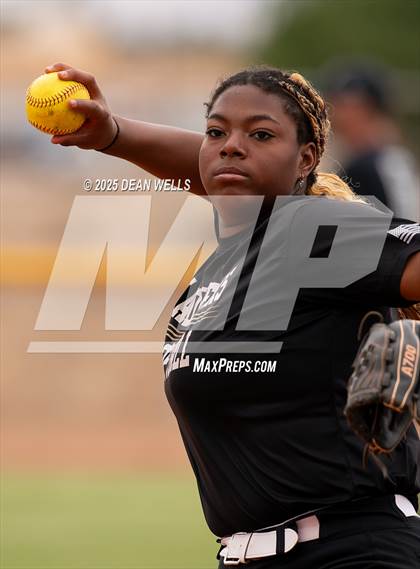 Thumbnail 2 in Round Valley @ Kingman Academy (AIA 2A Quarterfinal)  photogallery.