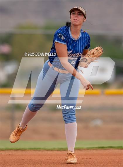 Thumbnail 2 in Round Valley @ Kingman Academy (AIA 2A Quarterfinal)  photogallery.