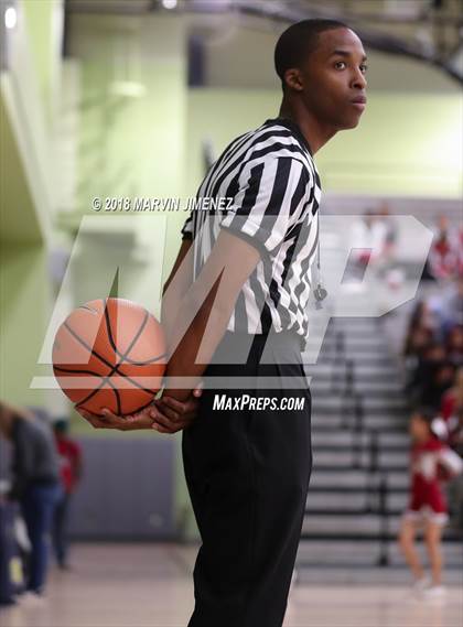 Thumbnail 2 in Crenshaw vs Hamilton (CIF LACS D2 Final) photogallery.