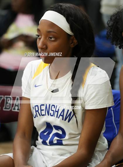 Thumbnail 2 in Crenshaw vs Hamilton (CIF LACS D2 Final) photogallery.