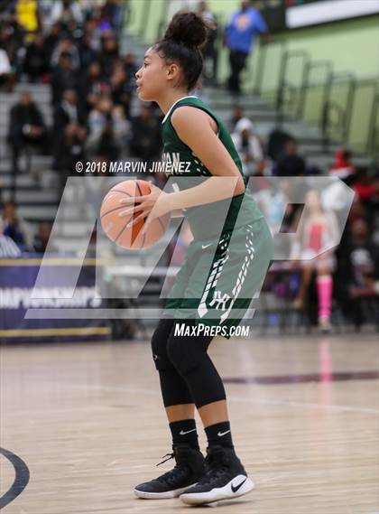 Thumbnail 2 in Crenshaw vs Hamilton (CIF LACS D2 Final) photogallery.