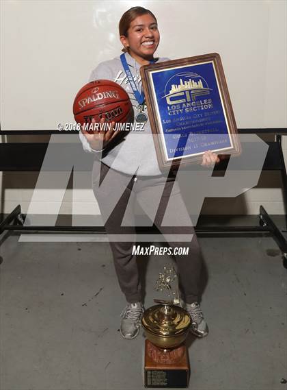 Thumbnail 2 in Crenshaw vs Hamilton (CIF LACS D2 Final) photogallery.
