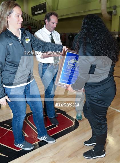 Thumbnail 2 in Crenshaw vs Hamilton (CIF LACS D2 Final) photogallery.
