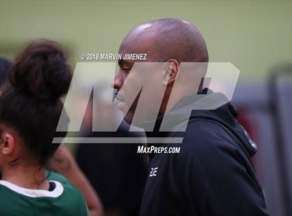 Thumbnail 3 in Crenshaw vs Hamilton (CIF LACS D2 Final) photogallery.
