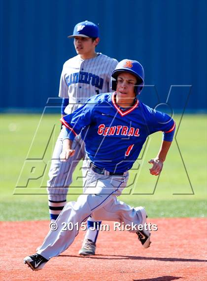 Thumbnail 1 in San Angelo Central vs Weatherford (Arlington Heights Tournament) photogallery.