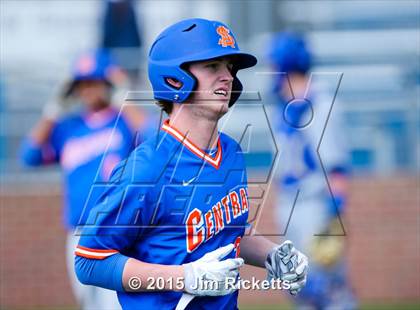 Thumbnail 2 in San Angelo Central vs Weatherford (Arlington Heights Tournament) photogallery.