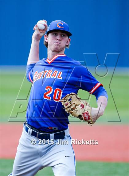 Thumbnail 3 in San Angelo Central vs Weatherford (Arlington Heights Tournament) photogallery.