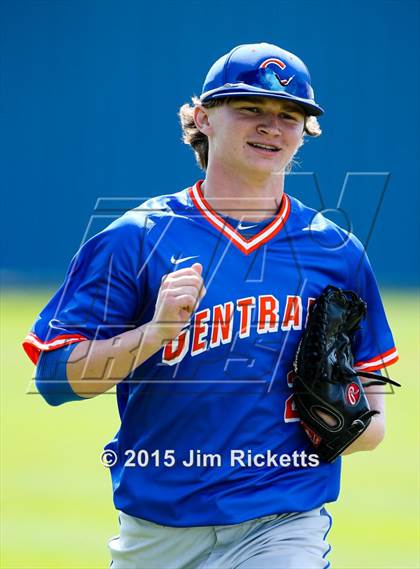 Thumbnail 3 in San Angelo Central vs Weatherford (Arlington Heights Tournament) photogallery.