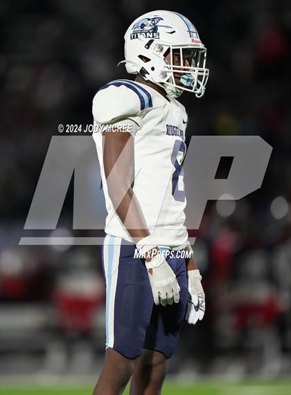 Thumbnail 3 in Ridgeland @ South Panola (MHSAA 6A Round 1) photogallery.