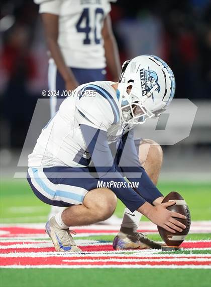 Thumbnail 2 in Ridgeland @ South Panola (MHSAA 6A Round 1) photogallery.