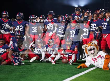 Thumbnail 3 in Ridgeland @ South Panola (MHSAA 6A Round 1) photogallery.