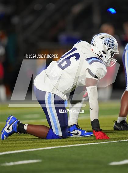 Thumbnail 1 in Ridgeland @ South Panola (MHSAA 6A Round 1) photogallery.