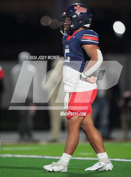 Thumbnail 2 in Ridgeland @ South Panola (MHSAA 6A Round 1) photogallery.