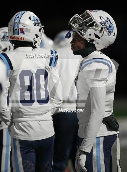 Thumbnail 2 in Ridgeland @ South Panola (MHSAA 6A Round 1) photogallery.