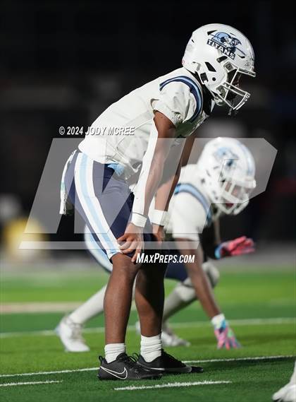 Thumbnail 1 in Ridgeland @ South Panola (MHSAA 6A Round 1) photogallery.