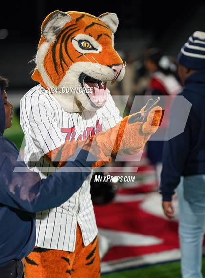 Thumbnail 2 in Ridgeland @ South Panola (MHSAA 6A Round 1) photogallery.