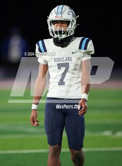 Thumbnail 2 in Ridgeland @ South Panola (MHSAA 6A Round 1) photogallery.