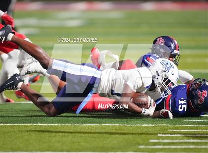 Thumbnail 1 in Ridgeland @ South Panola (MHSAA 6A Round 1) photogallery.
