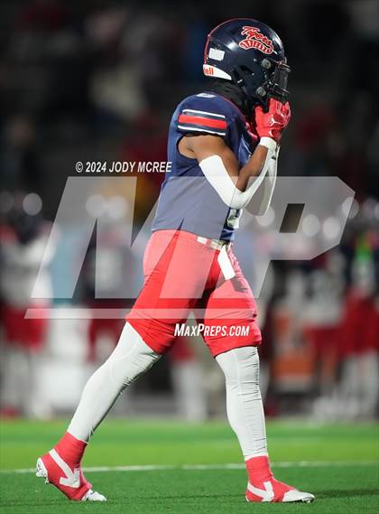 Thumbnail 2 in Ridgeland @ South Panola (MHSAA 6A Round 1) photogallery.