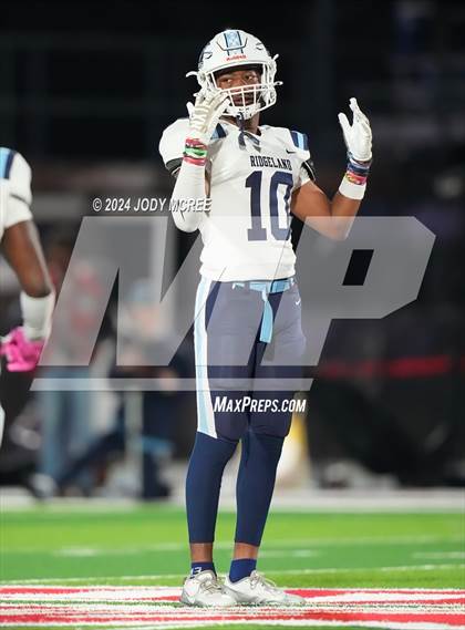 Thumbnail 2 in Ridgeland @ South Panola (MHSAA 6A Round 1) photogallery.