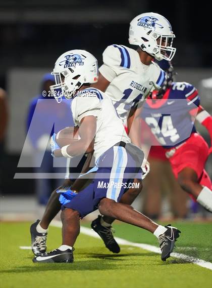 Thumbnail 2 in Ridgeland @ South Panola (MHSAA 6A Round 1) photogallery.