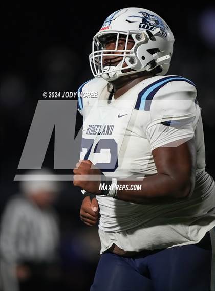 Thumbnail 1 in Ridgeland @ South Panola (MHSAA 6A Round 1) photogallery.