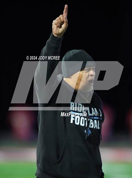 Thumbnail 1 in Ridgeland @ South Panola (MHSAA 6A Round 1) photogallery.