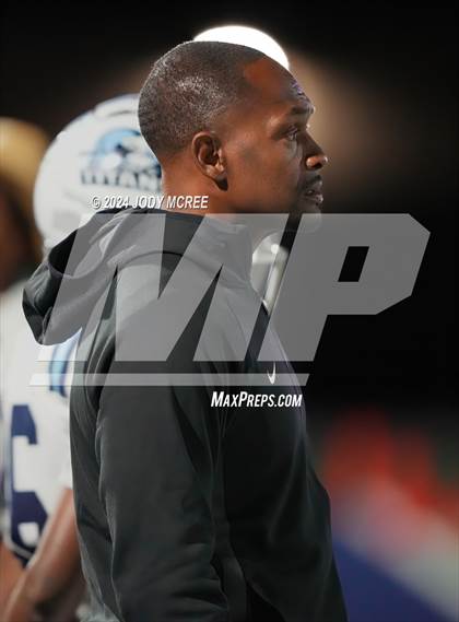 Thumbnail 1 in Ridgeland @ South Panola (MHSAA 6A Round 1) photogallery.