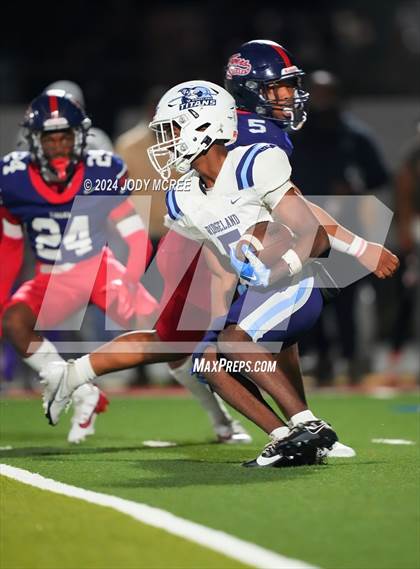 Thumbnail 3 in Ridgeland @ South Panola (MHSAA 6A Round 1) photogallery.