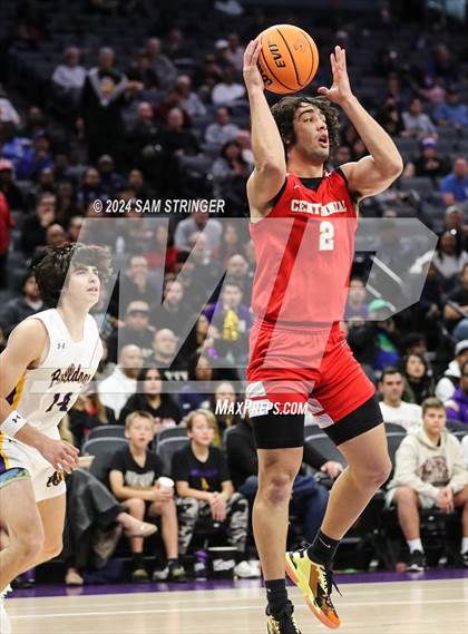 Thumbnail 3 in Centennial @ Oakland Tech (CIF State Division 2 Final) photogallery.