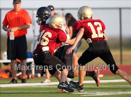 Thumbnail 3 in Llano vs Rouse photogallery.