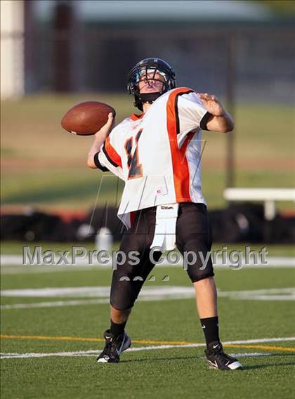 Thumbnail 3 in Llano vs Rouse photogallery.