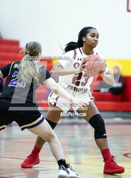 Thumbnail 3 in Valencia vs Oaks Christian photogallery.