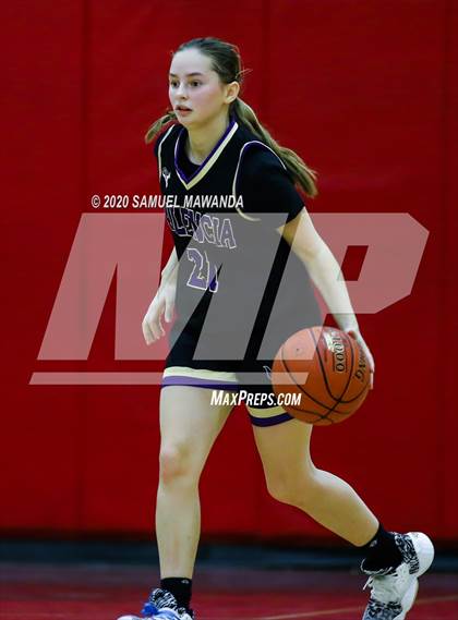 Thumbnail 2 in Valencia vs Oaks Christian photogallery.