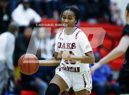 Thumbnail 3 in Valencia vs Oaks Christian photogallery.