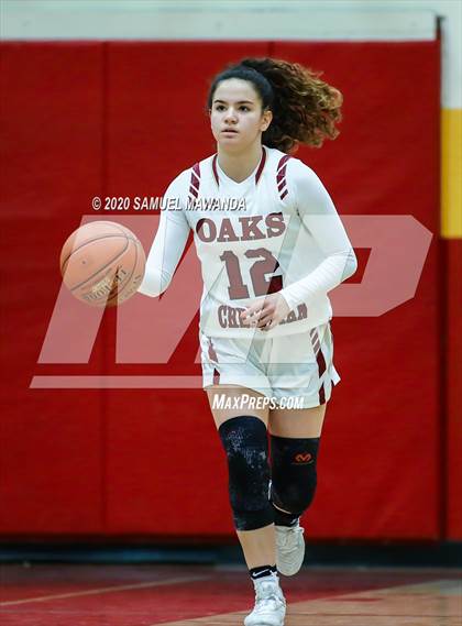 Thumbnail 2 in Valencia vs Oaks Christian photogallery.