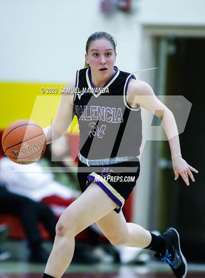 Thumbnail 2 in Valencia vs Oaks Christian photogallery.