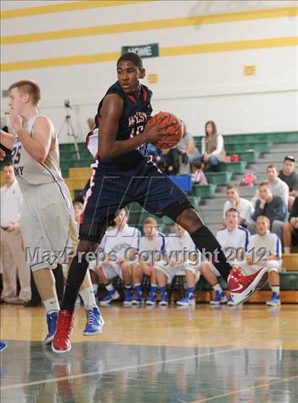 Thumbnail 2 in West vs. Livingston Academy (Knoxville Catholic Pilot Tournament) photogallery.