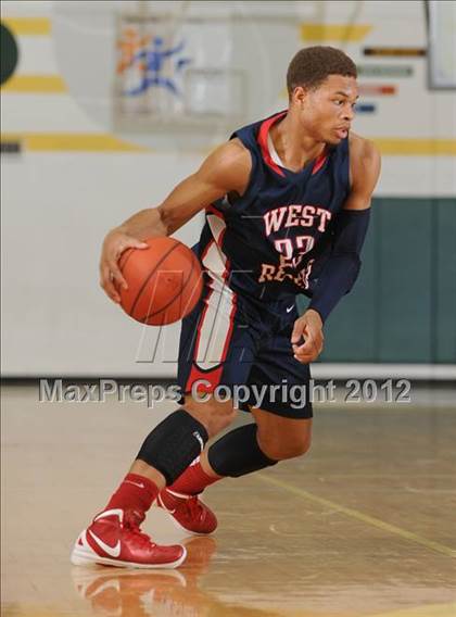 Thumbnail 2 in West vs. Livingston Academy (Knoxville Catholic Pilot Tournament) photogallery.